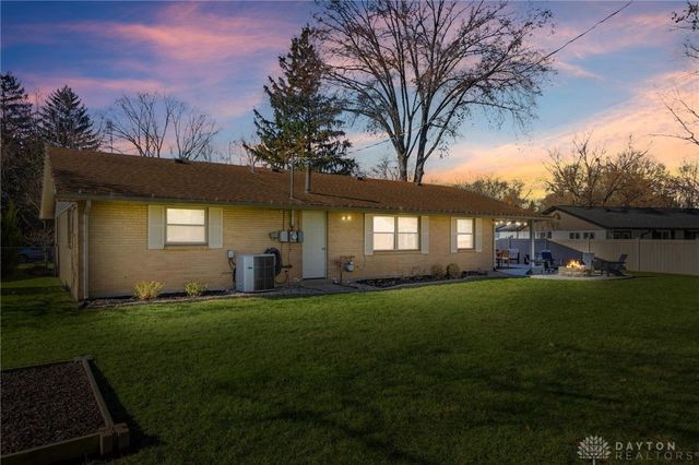 5112 Sugar Maple Drive, Dayton, OH 45440