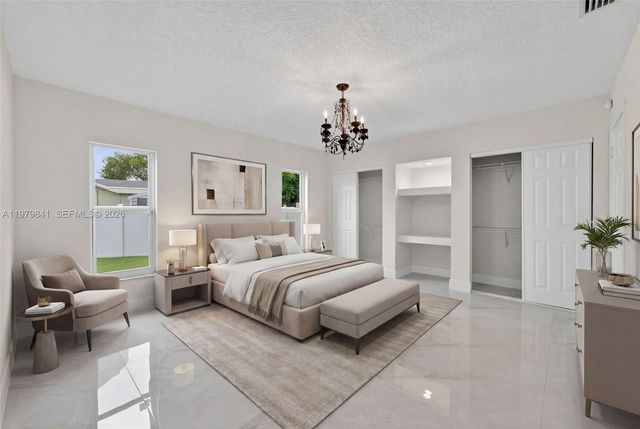 8695 SW 51st Pl, Cooper City, FL 33328