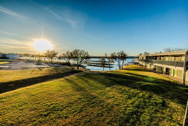 1655 Cedar Crest Loop E7, Possum Kingdom Lake, TX 76449