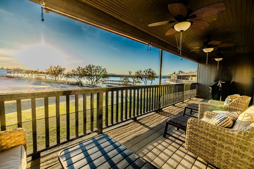 1655 Cedar Crest Loop E7, Possum Kingdom Lake, TX 76449