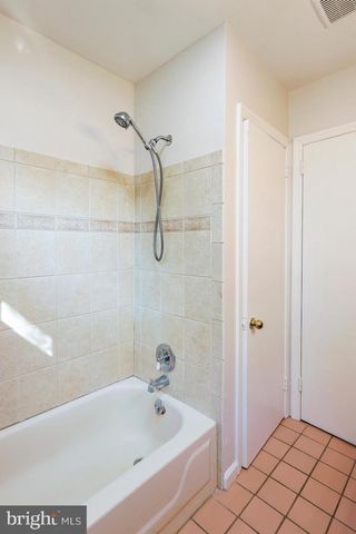1909 WINDERMERE AVE, Wilmington, DE 19804