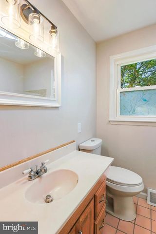 1909 WINDERMERE AVE, Wilmington, DE 19804