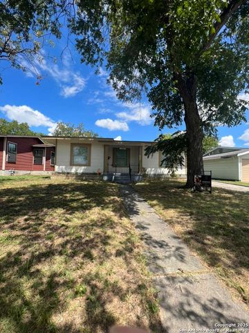 2367 Burnet, San Antonio, TX 78202