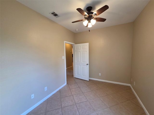 928 Runneburg Road, Crosby, TX 77532
