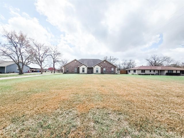 928 Runneburg Road, Crosby, TX 77532