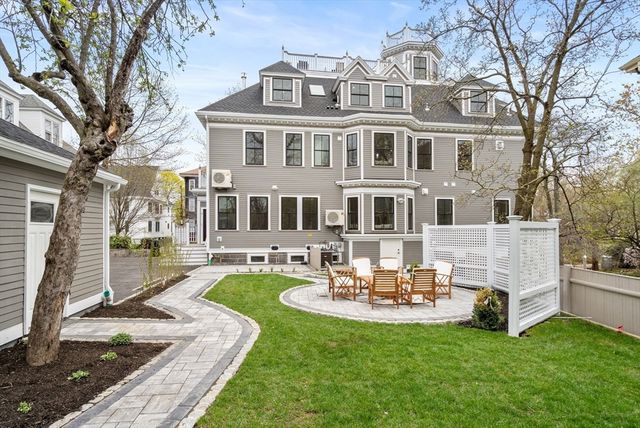 38 Spring Park Avenue 2, Boston, MA 02130