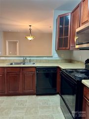 9823 Hyde Glen Court, Charlotte, NC 28262