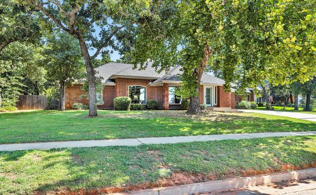 1310 Choctaw Trail, Blanchard, OK 73010