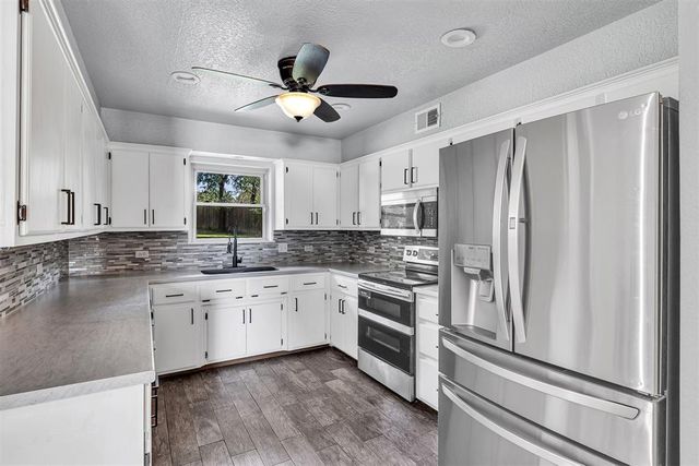 1310 Choctaw Trail, Blanchard, OK 73010