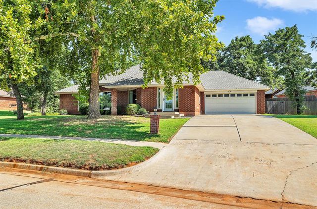 1310 Choctaw Trail, Blanchard, OK 73010