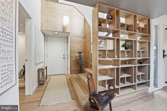 11216 S SHORE RD, Reston, VA 20190