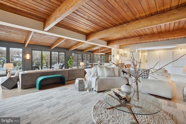 11216 S SHORE RD, Reston, VA 20190