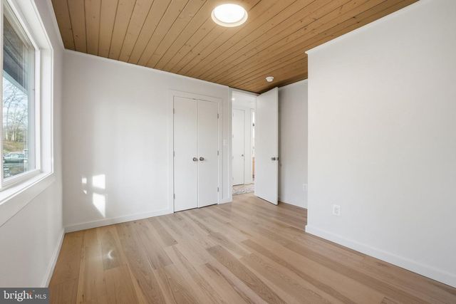 11216 S SHORE RD, Reston, VA 20190