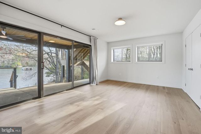 11216 S SHORE RD, Reston, VA 20190