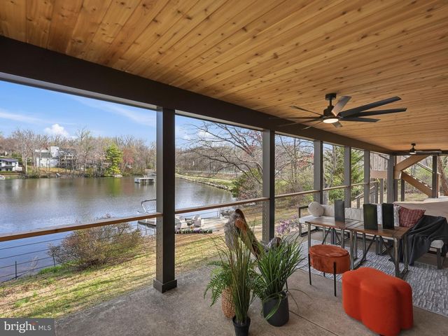 11216 S SHORE RD, Reston, VA 20190