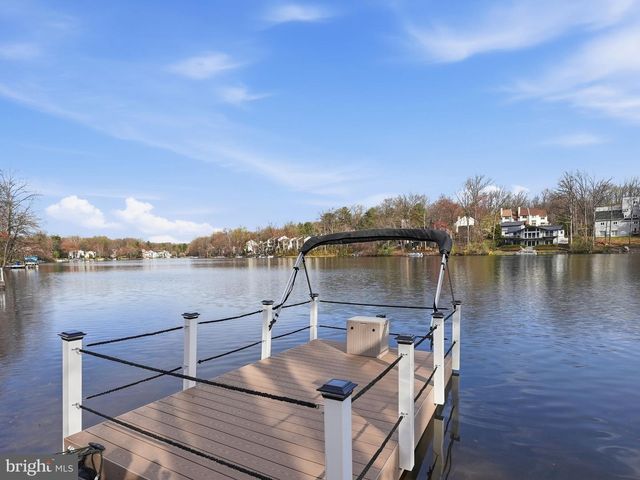 11216 S SHORE RD, Reston, VA 20190