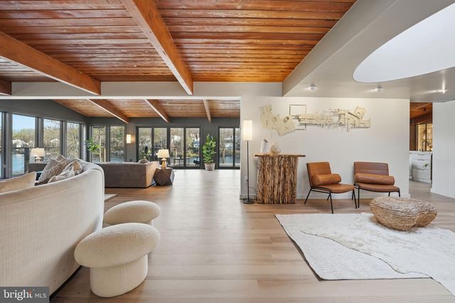 11216 S SHORE RD, Reston, VA 20190