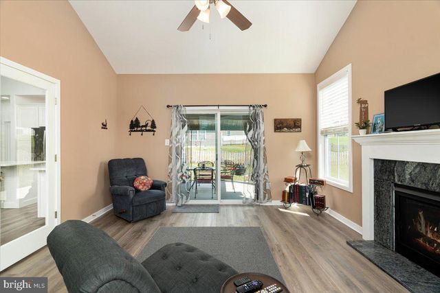 57 CILANTRO LN, Bunker Hill, WV 25413