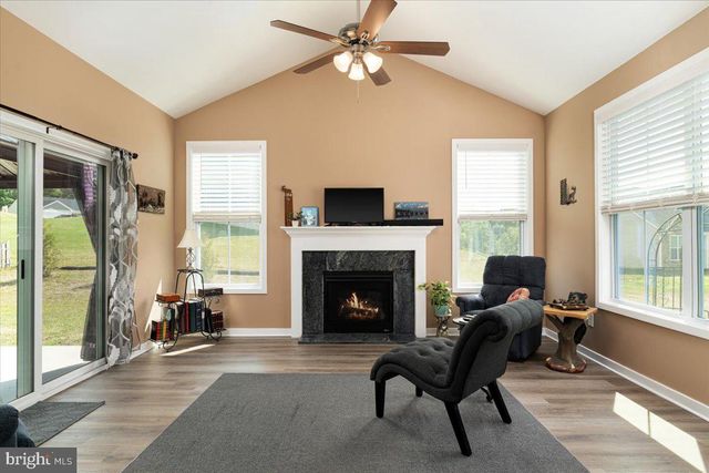 57 CILANTRO LN, Bunker Hill, WV 25413