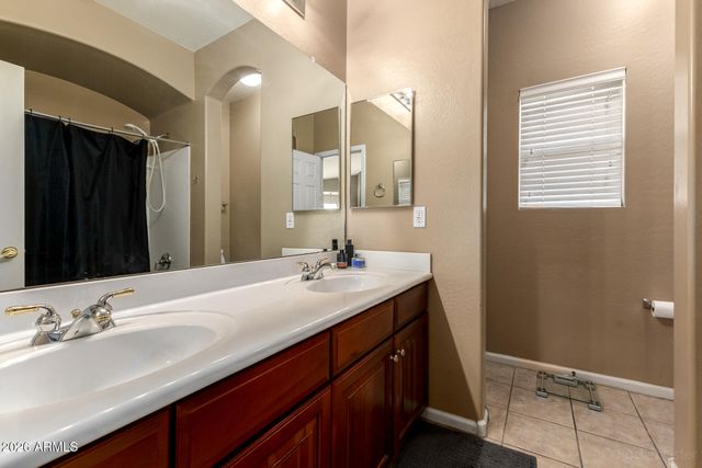 10664 E LOBO Avenue, Mesa, AZ 85209