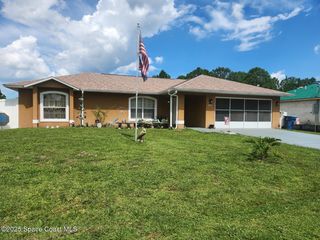 2971 SE Gabrysh Avenue SE, Palm Bay, FL 32909