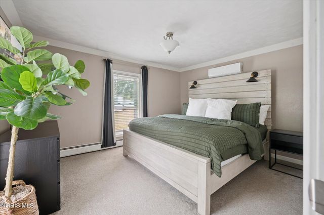 127 Bierley Avenue, Pemberville, OH 43450