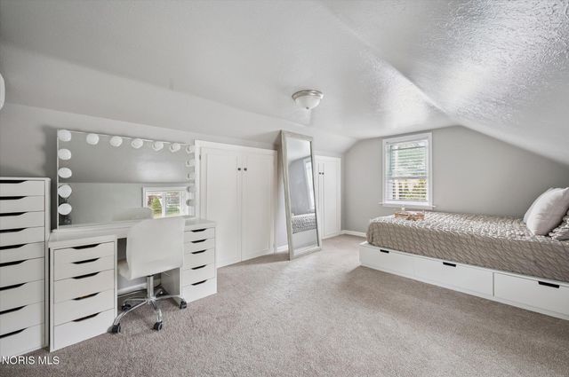 127 Bierley Avenue, Pemberville, OH 43450