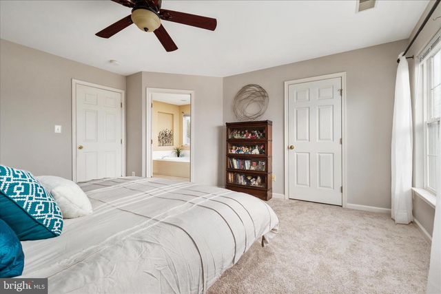 8107 LANDFALL CT, Gainesville, VA 20155