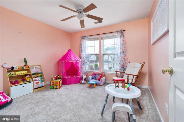 8107 LANDFALL CT, Gainesville, VA 20155