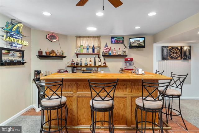 8107 LANDFALL CT, Gainesville, VA 20155