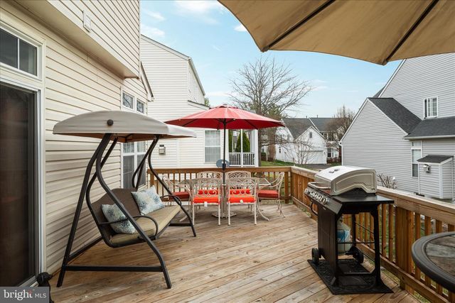 8107 LANDFALL CT, Gainesville, VA 20155