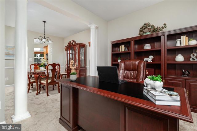 8107 LANDFALL CT, Gainesville, VA 20155