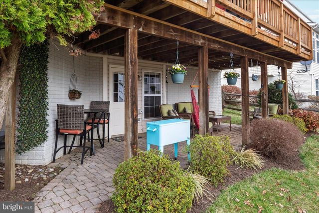 8107 LANDFALL CT, Gainesville, VA 20155