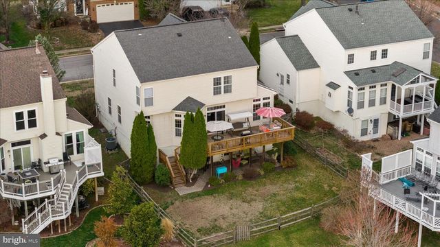 8107 LANDFALL CT, Gainesville, VA 20155