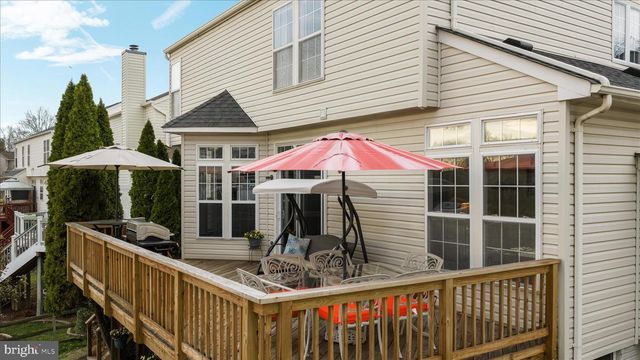 8107 LANDFALL CT, Gainesville, VA 20155