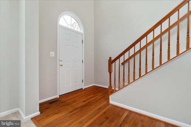 8107 LANDFALL CT, Gainesville, VA 20155