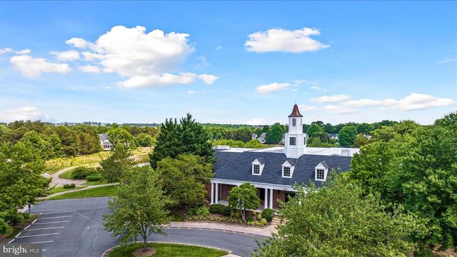 8107 LANDFALL CT, Gainesville, VA 20155