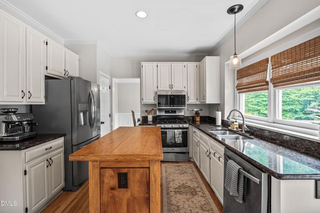 2124 Osprey Circle, Raleigh, NC 27615