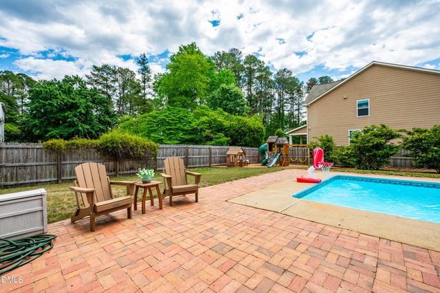 2124 Osprey Circle, Raleigh, NC 27615