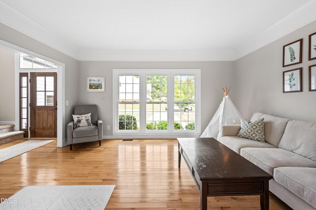 2124 Osprey Circle, Raleigh, NC 27615