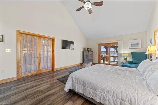 423 N Shore Drive, Lexington, NC 27292
