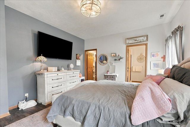5701 REDTAIL Road, Council Bluffs, IA 51501