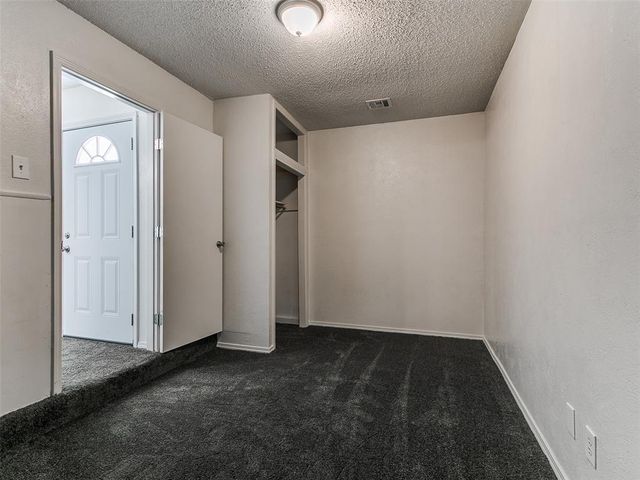 1064 NW 7th Place, Moore, OK 73160