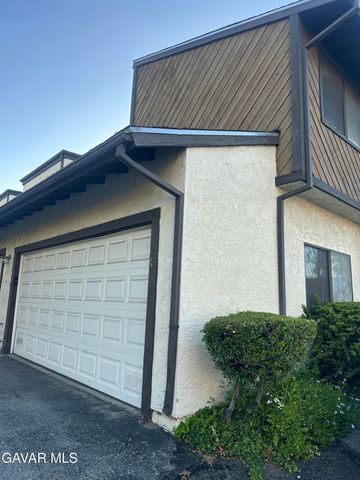 18223 Soledad Canyon Apt 45, Santa Clarita, CA 91387