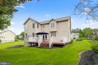 2164 JESSE LN, York, PA 17404
