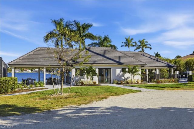 5090 Harborage DR, Fort Myers, FL 33908