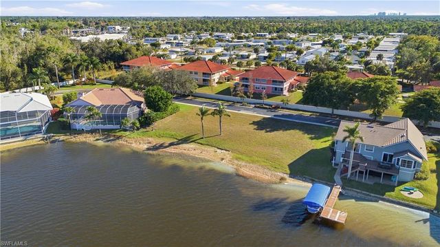 5090 Harborage DR, Fort Myers, FL 33908