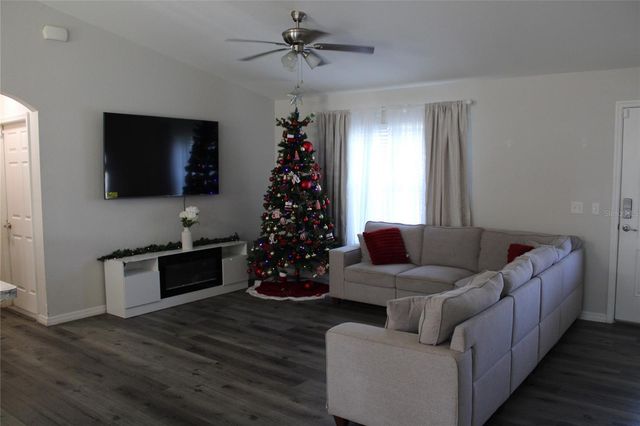 5810 SW 158TH PLACE, Ocala, FL 34473