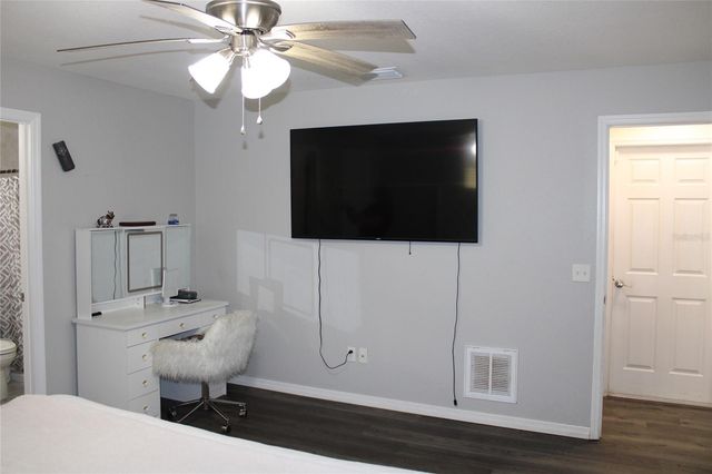 5810 SW 158TH PLACE, Ocala, FL 34473