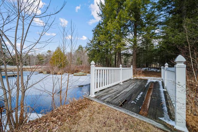 647 Cross Country Road, Pembroke, NH 03275